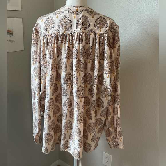 Matta Bheeti Treetop Top Size Medium in Gold - Picture 8 of 12